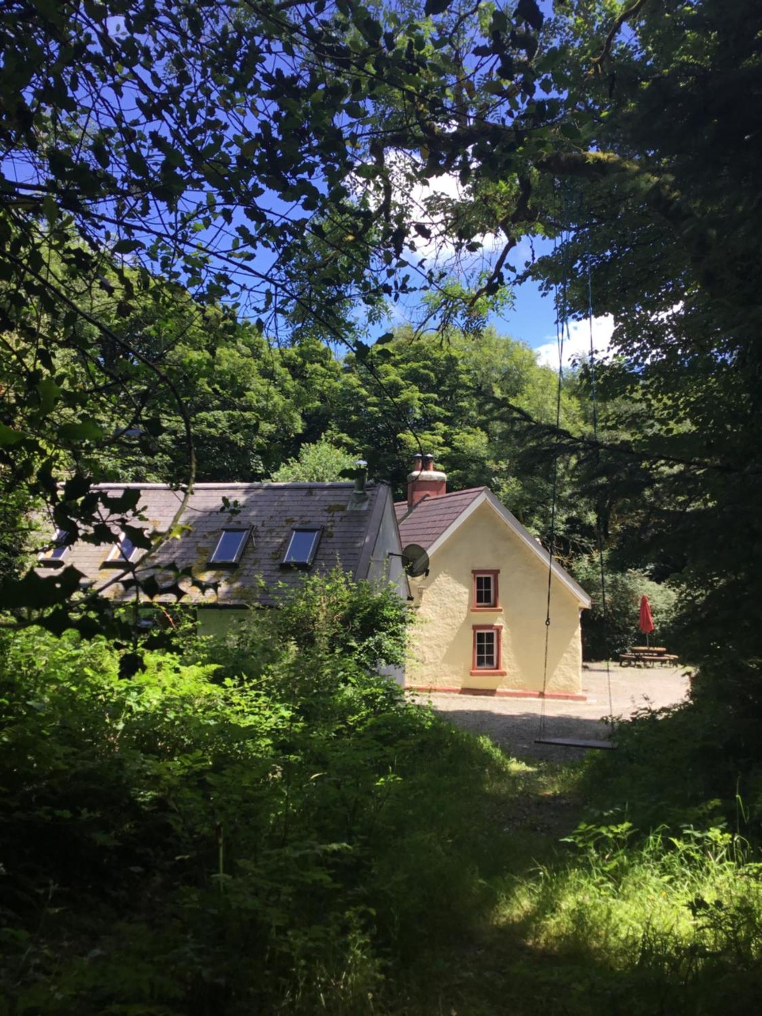 Traditional 18Th Century Converted Stables Wexford Exterior photo